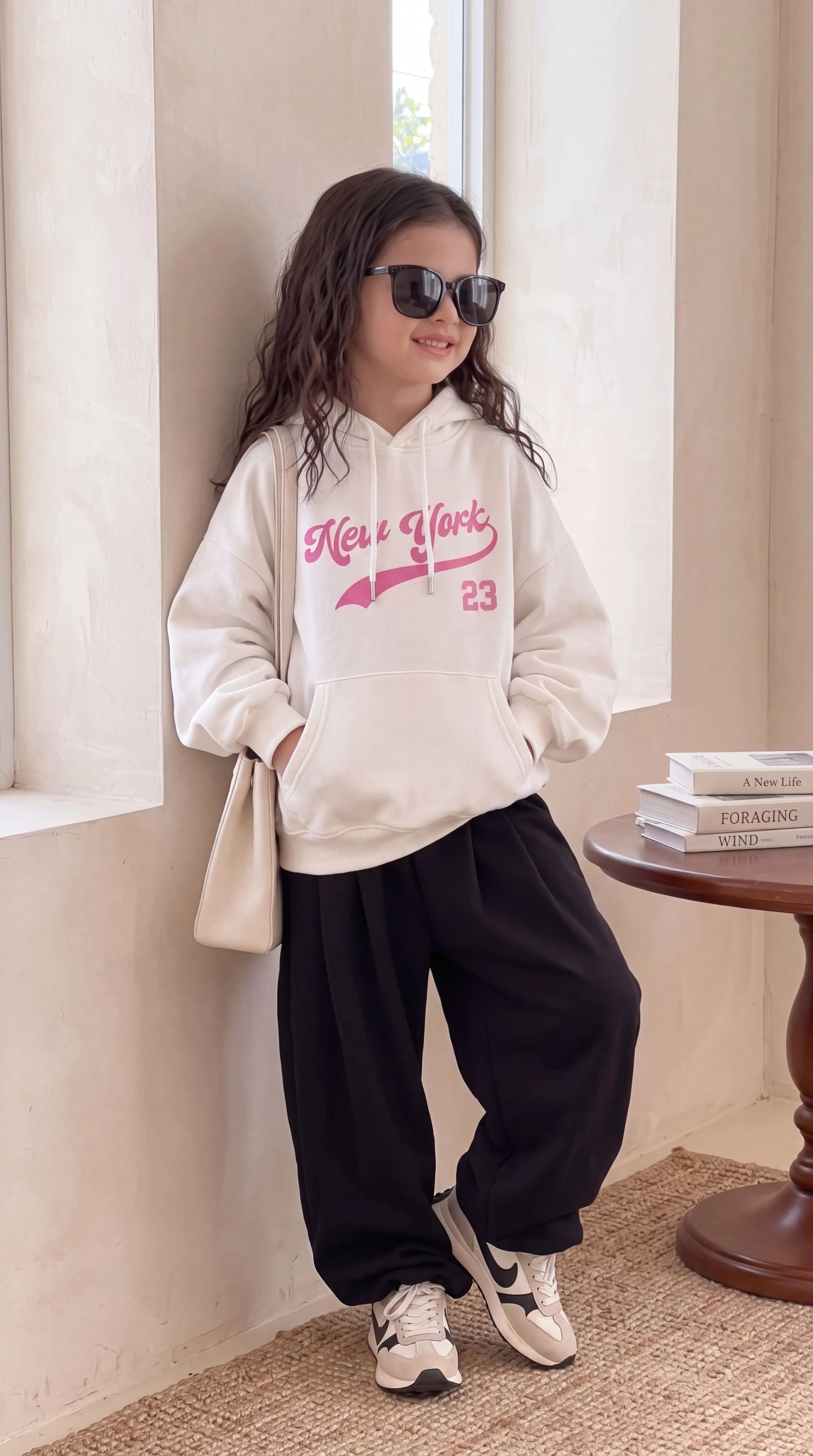 "New York 23" GIrls Oversized hoodie & Baggy Trouser Set - White