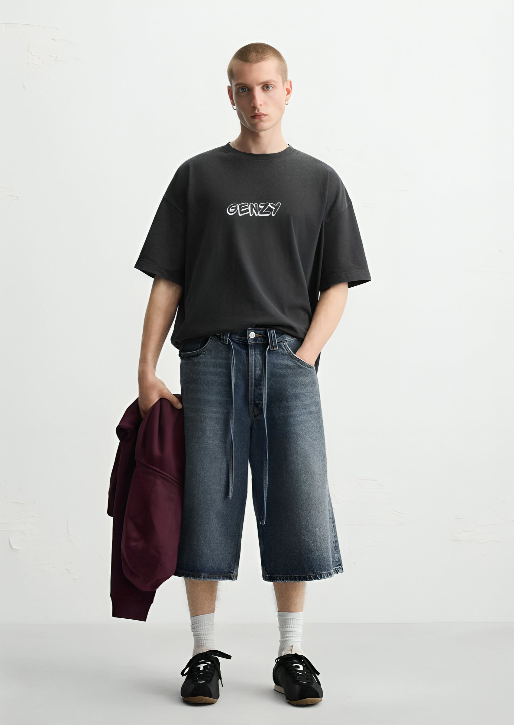 Black Essential T-shirt