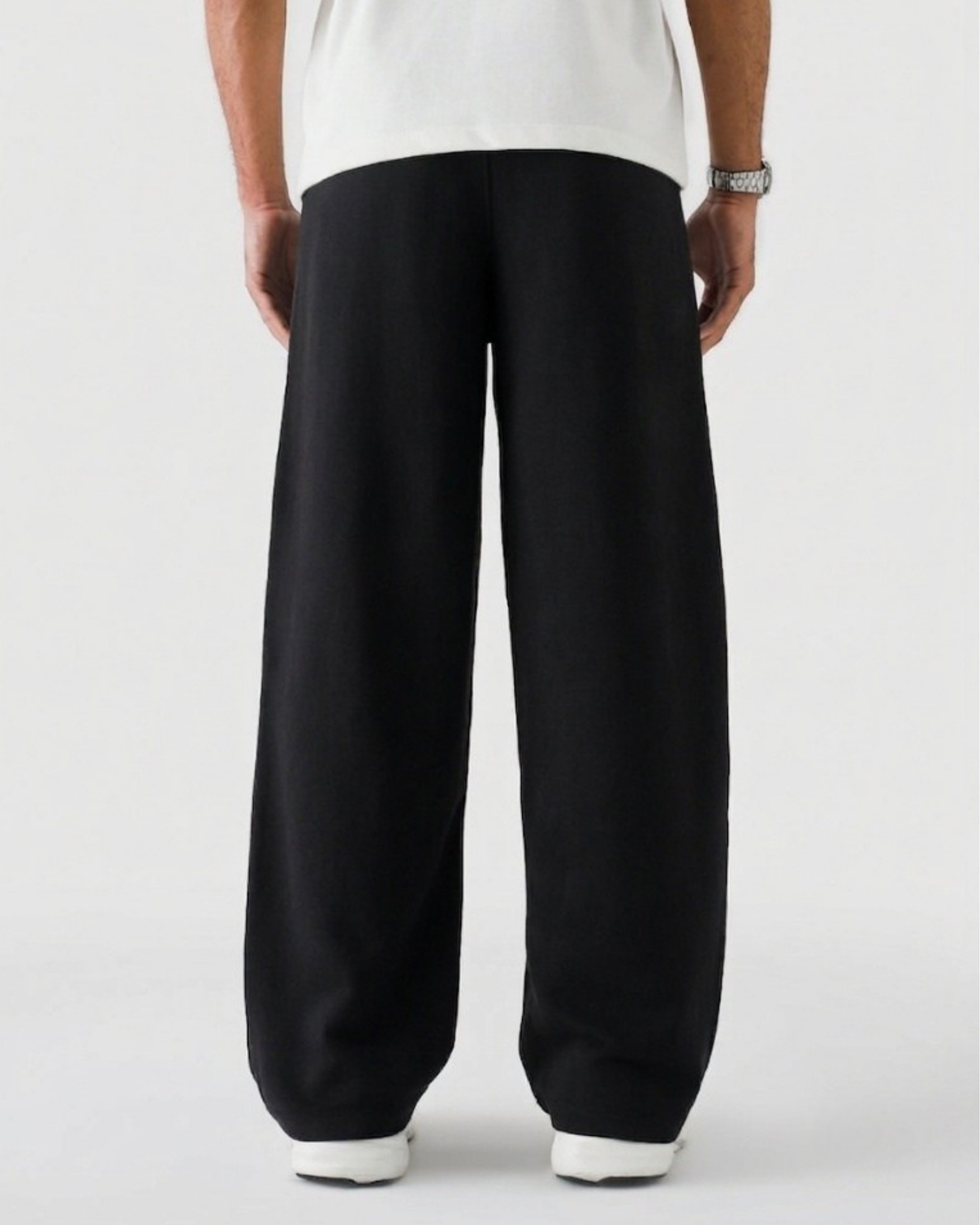 Genzy Black Straight-Leg Baggy Trouser